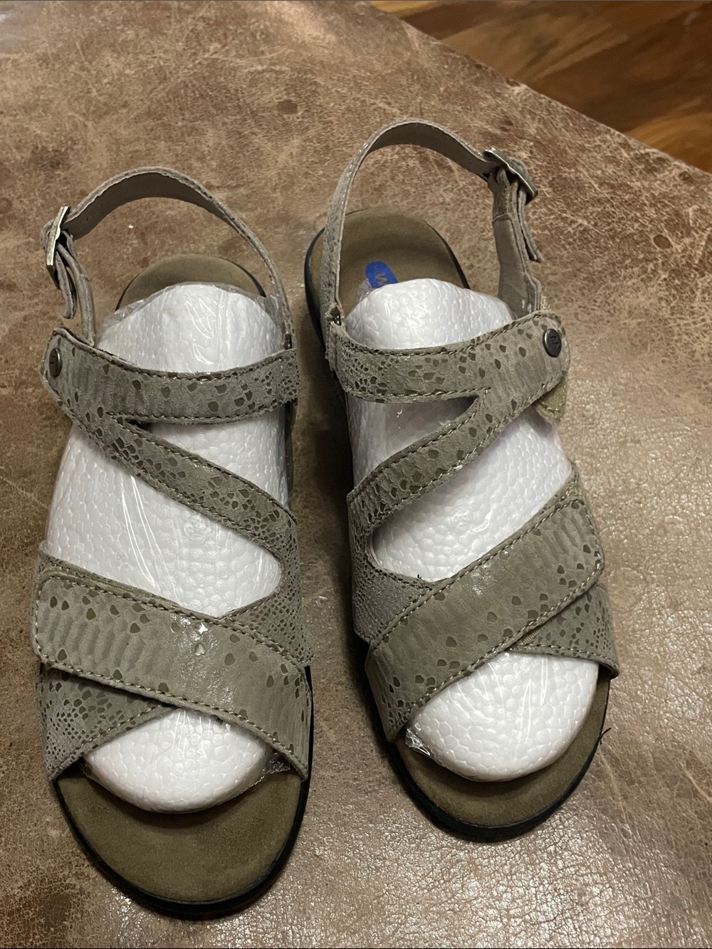 Wolky Women's Gray Sandals. Good Condition. EU Size 38. US Size 7.